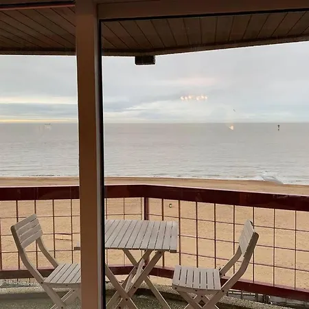 Appartement Bel Sur La Digue Vue Mer + Parking Knokke-Heist
